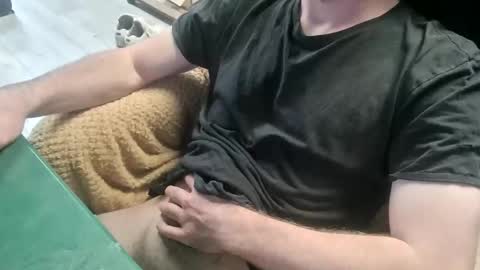 Snapshot of bigpeepdude chatting on September 2025 03:22:02 PM bigpeepdude online show from September 2025 03:22:02 PM