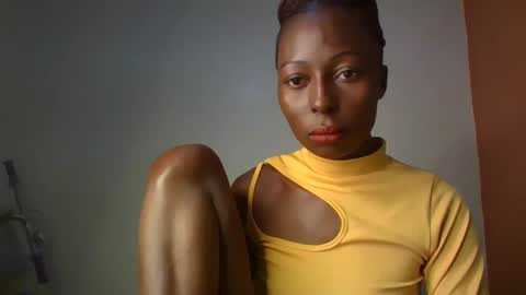 Snapshot of bigpussy_girl chatting on January 2025 01:56:01 AM abi online show from January 2025 01:56:01 AM