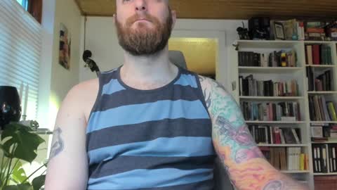 Snapshot of bigredbeardo chatting on January 2025 07:23:01 AM Beardo online show from January 2025 07:23:01 AM