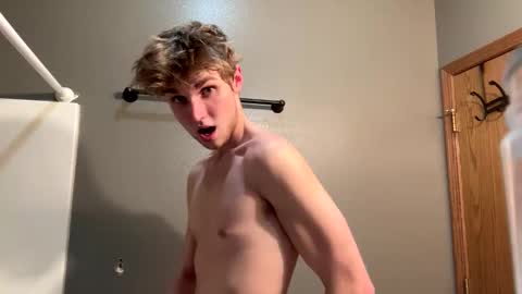 bigskinnyboyshh online show from January 2025 05:28:02 AM