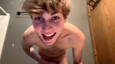 bigskinnyboyshh online show from January 2025 05:43:02 PM