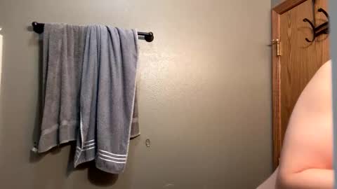 bigskinnyboyshh online show from November 2025 04:45:02 AM