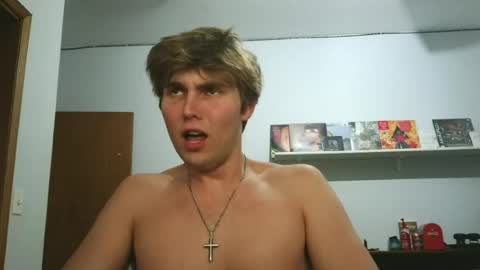Snapshot of bigskinnyboyshh chatting on July 2026 10:31:02 PM bigskinnyboyshh online show from July 2026 10:31:02 PM
