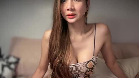 Snapshot of bigsurprise4u chatting on December 2024 04:49:02 AM Yna online show from December 2024 04:49:02 AM