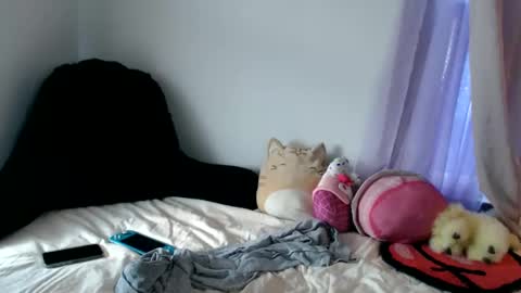 Morgan Lafeuille online show from November 2025 03:56:02 PM