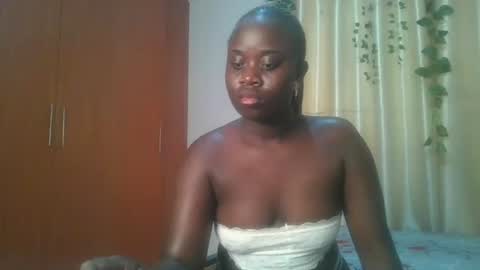 Snapshot of bigtits_baddie chatting on November 2025 10:04:02 AM bigtits_baddie online show from November 2025 10:04:02 AM