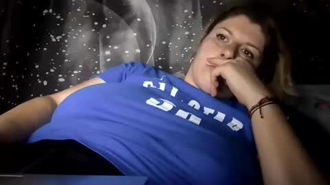 bigtitslala online show from November 2025 08:45:01 PM