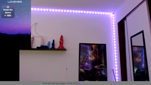 Nichole lights online show from January 2025 10:08:02 PM