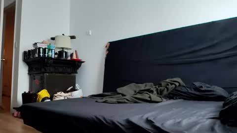 Snapshot of bigtopcircus chatting on October 2025 07:03:02 PM bigtopcircus online show from October 2025 07:03:02 PM