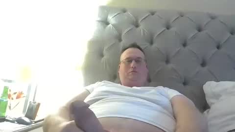 Snapshot of bigtroc3759 chatting on January 2025 02:34:01 PM bigtroc3759 online show from January 2025 02:34:01 PM