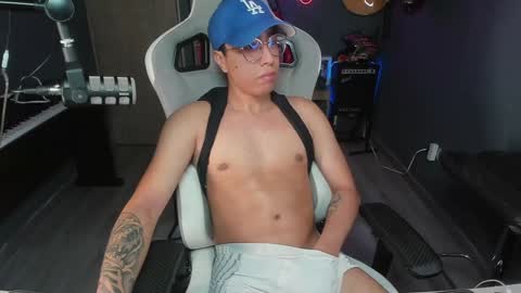 Snapshot of bigxboy96 chatting on December 2024 02:52:01 AM bigxboy96 online show from December 2024 02:52:01 AM