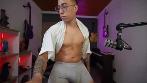 Snapshot of bigxboy96 chatting on October 2025 06:08:01 PM bigxboy96 online show from October 2025 06:08:01 PM