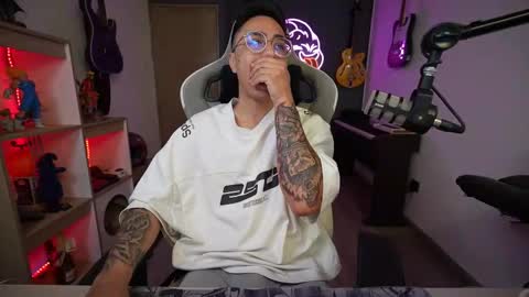 Snapshot of bigxboy96 chatting on November 2025 11:29:01 PM bigxboy96 online show from November 2025 11:29:01 PM