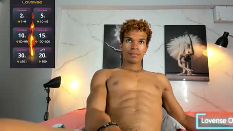 Snapshot of bigxxo chatting on October 2025 02:35:01 AM bigxxo online show from October 2025 02:35:01 AM