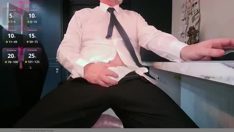 Snapshot of bijiminy chatting on January 2025 08:35:02 AM bijiminy online show from January 2025 08:35:02 AM