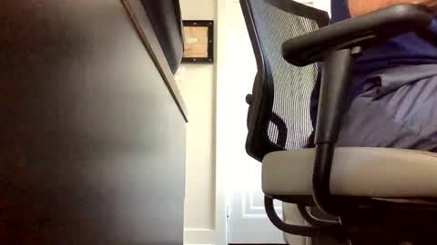 Snapshot of bijockdadohio chatting on October 2025 01:48:02 PM Jeff online show from October 2025 01:48:02 PM