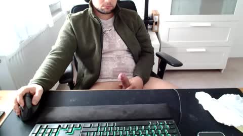 Snapshot of biker4ever90 chatting on December 2024 12:03:01 PM biker4ever90 online show from December 2024 12:03:01 PM