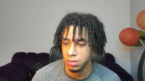 Sebas online show from October 2025 12:27:01 PM