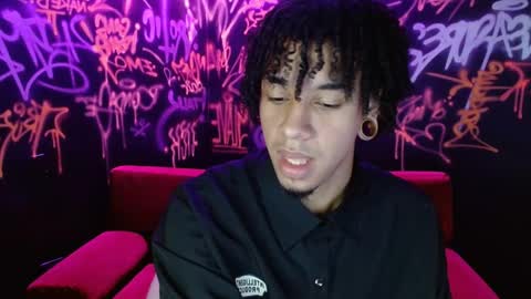 Sebas online show from November 2025 02:45:02 PM