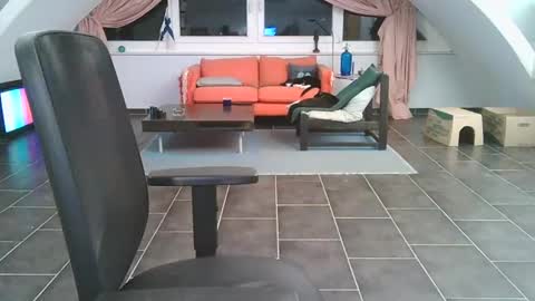 Snapshot of bikertom1988 chatting on December 2024 05:51:01 PM bikertom1988 online show from December 2024 05:51:01 PM