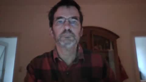 Snapshot of bikertom1988 chatting on January 2025 03:32:01 PM bikertom1988 online show from January 2025 03:32:01 PM
