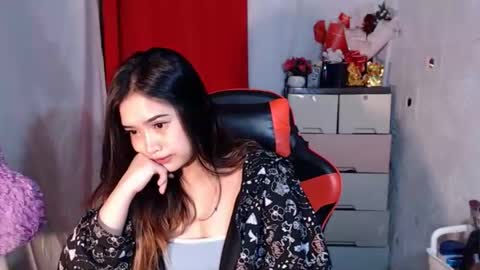 bilat tinax online show from November 2025 03:50:01 AM