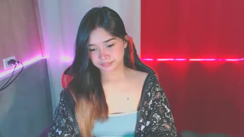 bilat tinax online show from December 2025 03:09:02 PM