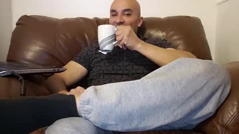 Snapshot of bilie11 chatting on November 2025 12:54:01 AM Bilie online show from November 2025 12:54:01 AM