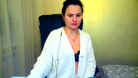 Snapshot of bililay chatting on March 2025 11:11:01 PM DOM NIKA online show from March 2025 11:11:01 PM