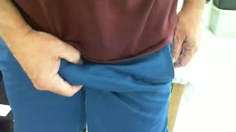 Billiam8 online show from March 2026 01:17:01 PM