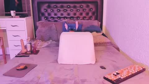 Billie Simons online show from March 2026 05:46:01 PM