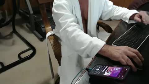 billy471 online show from November 2025 05:33:02 PM