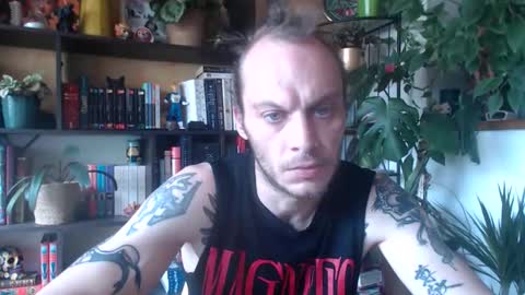 Billy FingerCut online show from October 2025 11:29:01 AM