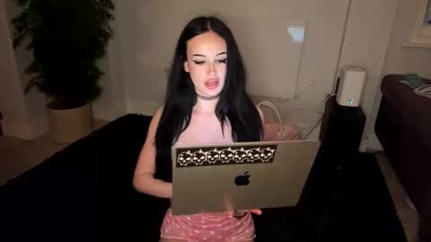 Snapshot of bimbodoll18 chatting on October 2025 06:06:01 PM bimbodoll18 online show from October 2025 06:06:01 PM