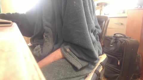 Snapshot of bimbttm chatting on December 2024 03:23:01 PM Bimbttm online show from December 2024 03:23:01 PM