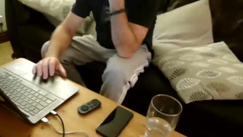 bindmedown online show from October 2025 08:40:01 PM