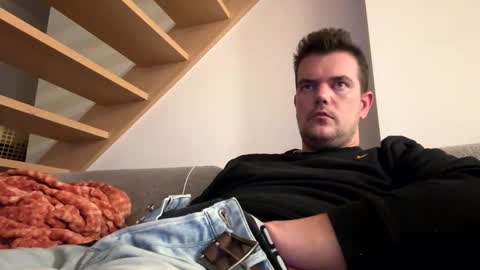 bingeling123 online show from October 2025 12:55:01 AM