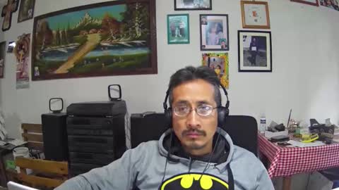 Manu O online show from October 2025 01:51:02 PM