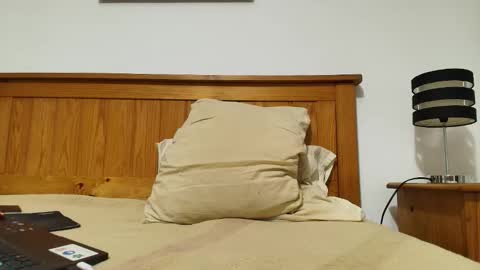 bisexualversat1 online show from November 2025 07:12:02 PM