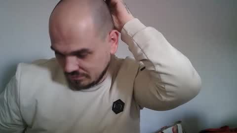 George  Maria online show from April 2026 11:43:01 AM