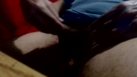 Snapshot of bjlonely7 chatting on December 2024 01:37:02 AM bjlonely7 online show from December 2024 01:37:02 AM