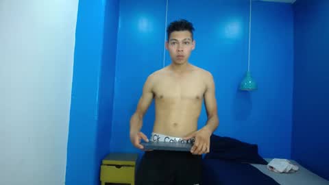 Snapshot of blacckandwhitte chatting on December 2024 11:44:01 AM blacckandwhitte online show from December 2024 11:44:01 AM