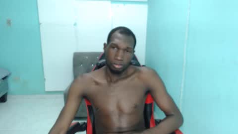 Snapshot of black30cmdick chatting on December 2025 03:45:02 AM maquina online show from December 2025 03:45:02 AM