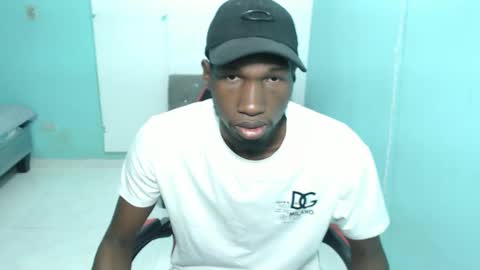 Snapshot of black30cmdick chatting on December 2025 10:15:01 PM maquina online show from December 2025 10:15:01 PM