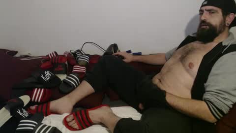 black_beard_slides online show from November 2025 09:09:01 PM