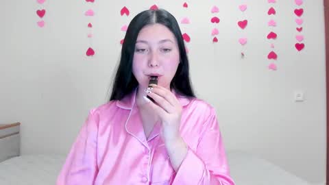 black_berry_bla_ck online show from February 2025 11:44:02 AM