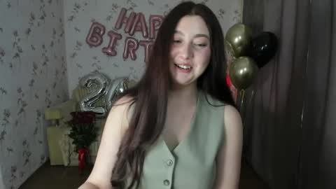 Snapshot of black_berry_bla_ck chatting on April 2026 09:10:01 AM black_berry_bla_ck online show from April 2026 09:10:01 AM