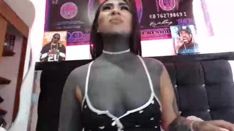 Snapshot of black_eyestattoo chatting on January 2025 05:09:02 PM karenth soto online show from January 2025 05:09:02 PM