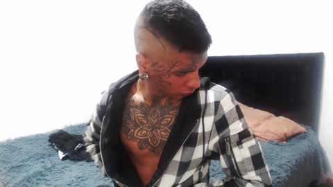 black_firex online show from September 2025 03:23:02 PM