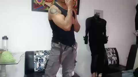 black_hot26 online show from October 2025 04:30:01 PM